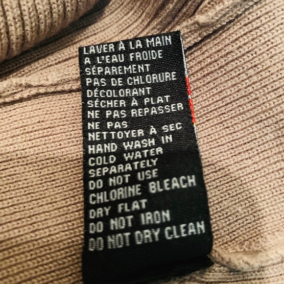 Sweater - Picture 4 of 7